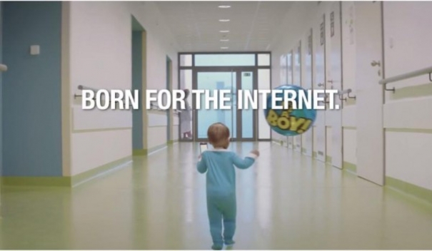 Рождён для  интернета.